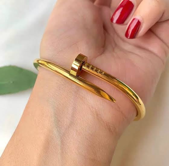 Nail Bracelet